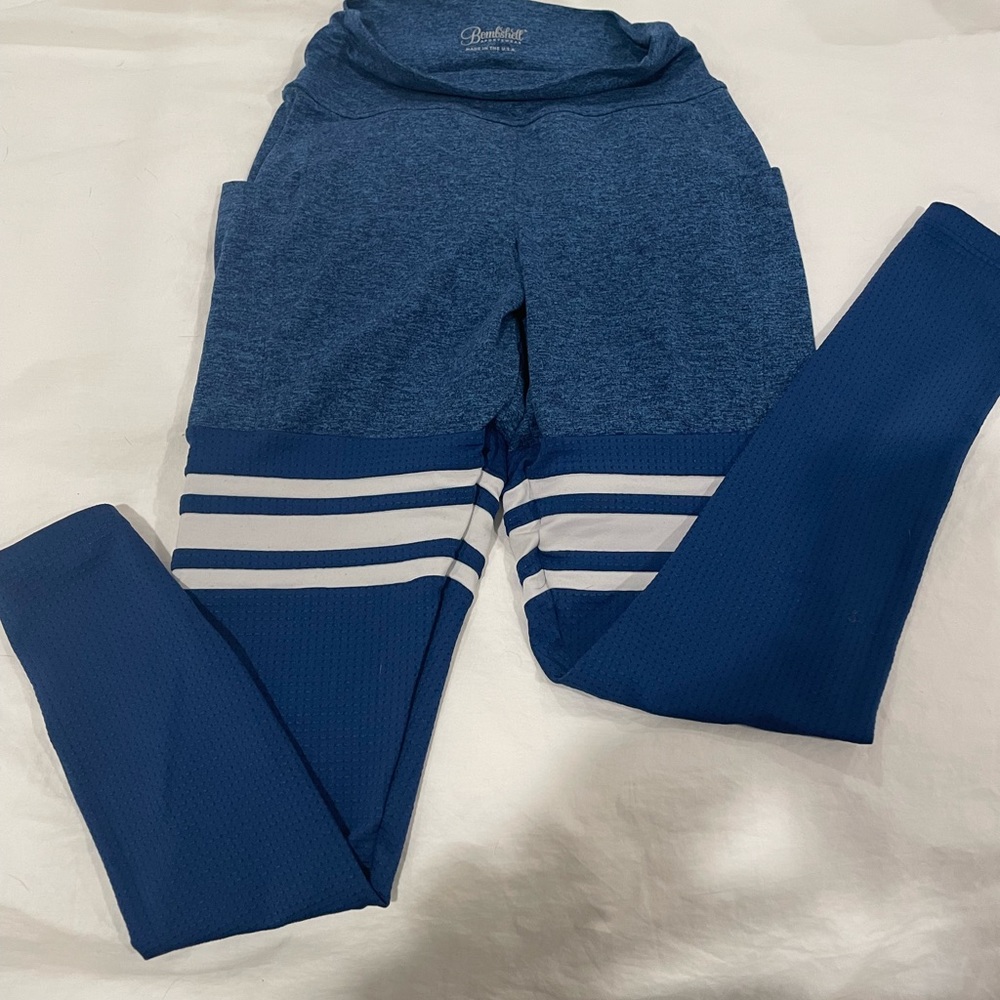 Bombshell Sportswear Pocket thigh-highs